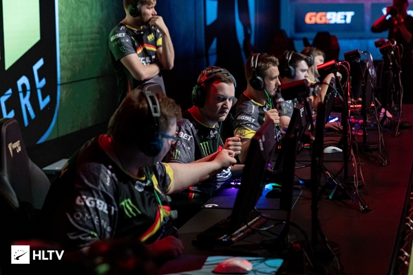 发力方向 发力方向