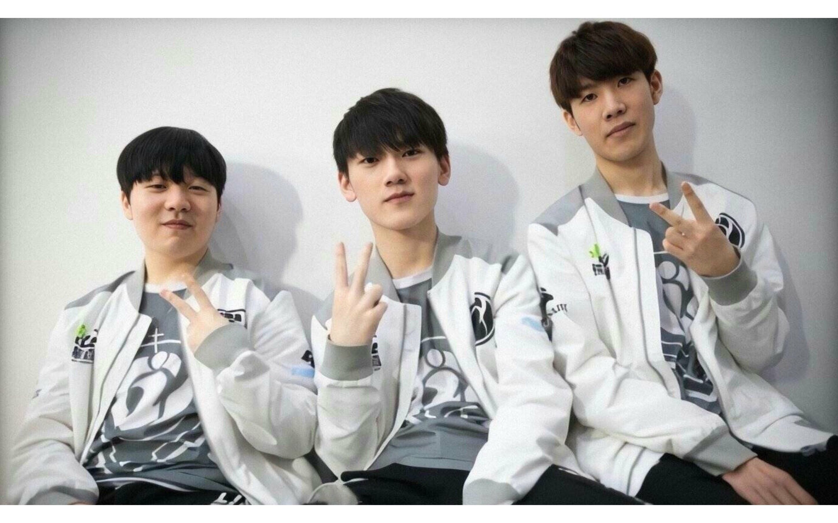 球运动的发 球运动的发