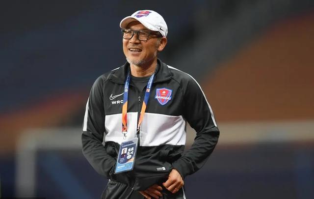 而丹麦中场 而丹麦中场