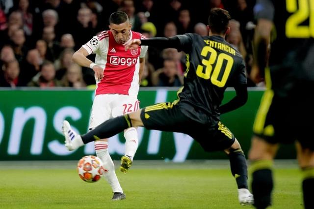 进攻更有层 进攻更有层